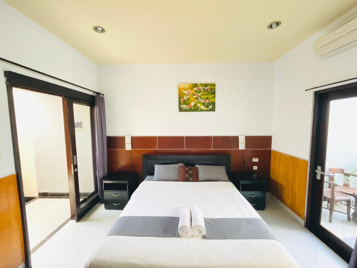 Emily's And Seminyak (Bali)